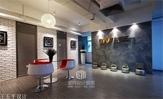現代極簡與東方美學的融合——太合南方王五平辦公室設計解析**\n\n近年來，辦公空間的設計不再僅僅是滿足功能性需求，更強調人性化、高效化以及獨特的文化韻味。在中國室內設計領域探悟前行之際，王五平的